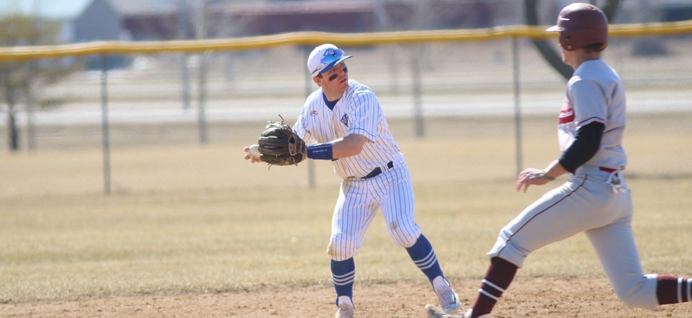 DWU baseball drops two games on the road