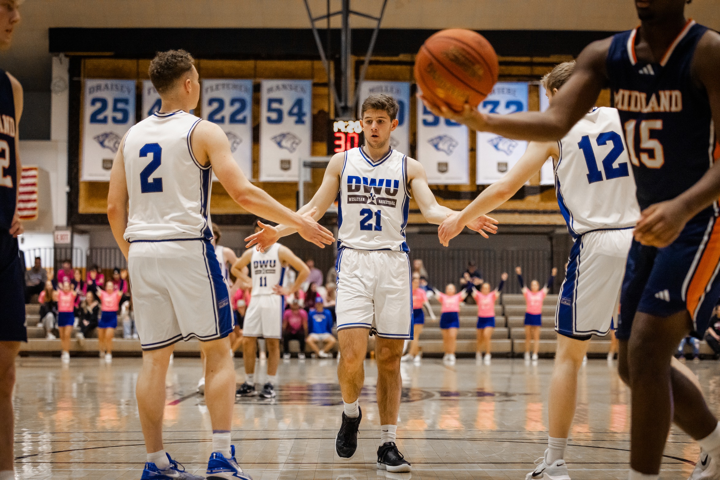 DAKOTA WESLEYAN BEATS OUT DOANE IN SECOND ROUND OF BATTLE OF THE TIGERS, WIN 79-70