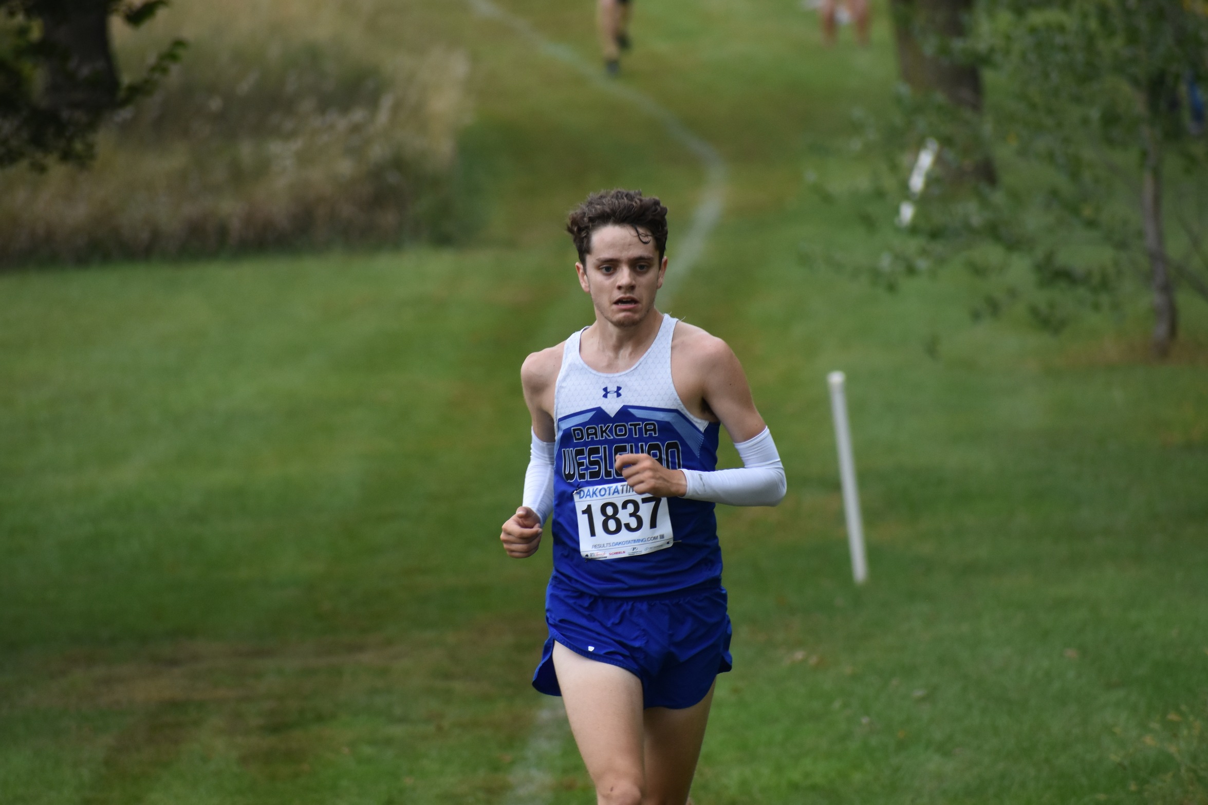 TIGERS CROSS COUNTRY BATTLE IN BLAZING TIGER CLASSIC