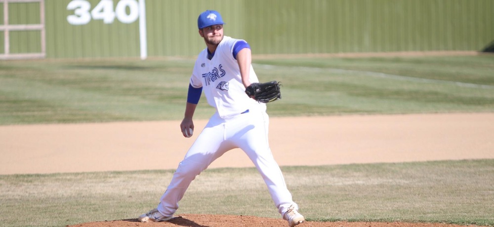 Boerger tosses complete game, Tigers sweep Briar Cliff