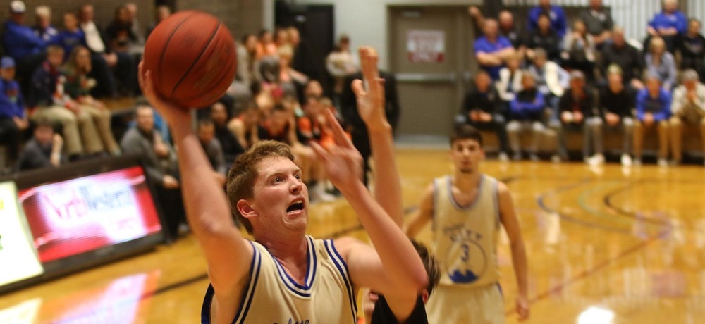 DWU drops home bout against Hastings