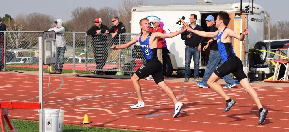 DWU track and field compete at Wildcat Classic