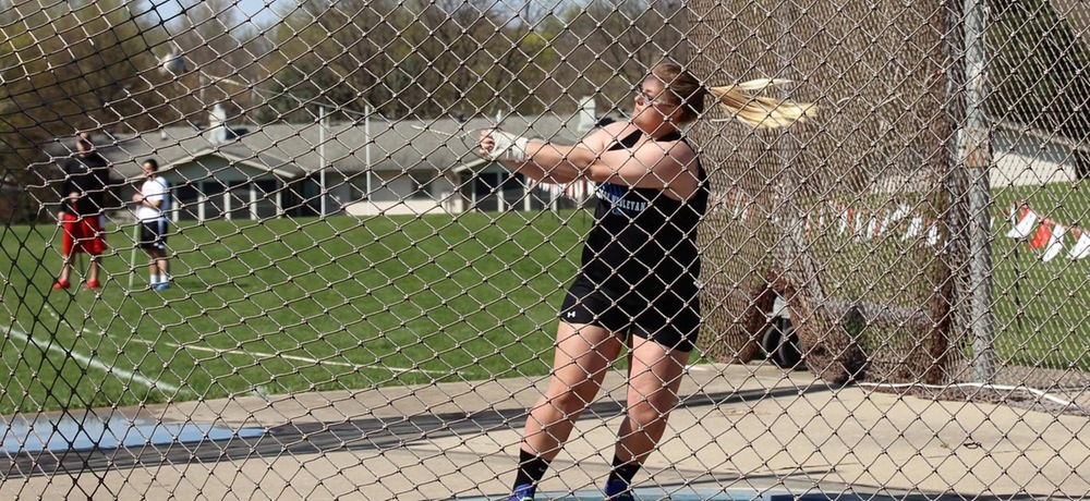 Rogers and Longville tally first-place finishes at Dordt Invite