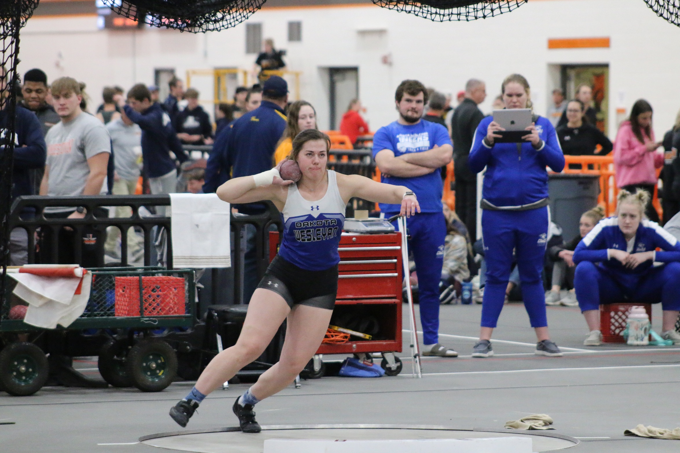 GRONSETH REGISTERS NAIA ‘B’ STANDARD IN SHOT PUT, TIGERS BATTLE STIFF COMPETITION AT USD EARLY BIRD INVITE