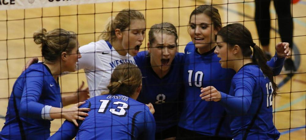 DWU volleyball to host three camps