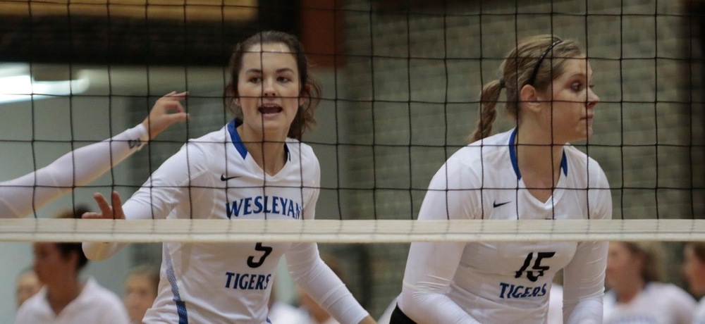 DWU volleyball adds two wins on Friday, Frick records career high