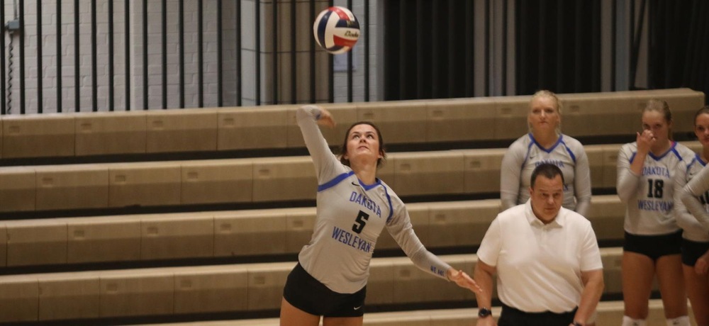 (RV) Morningside takes down DWU volleyball
