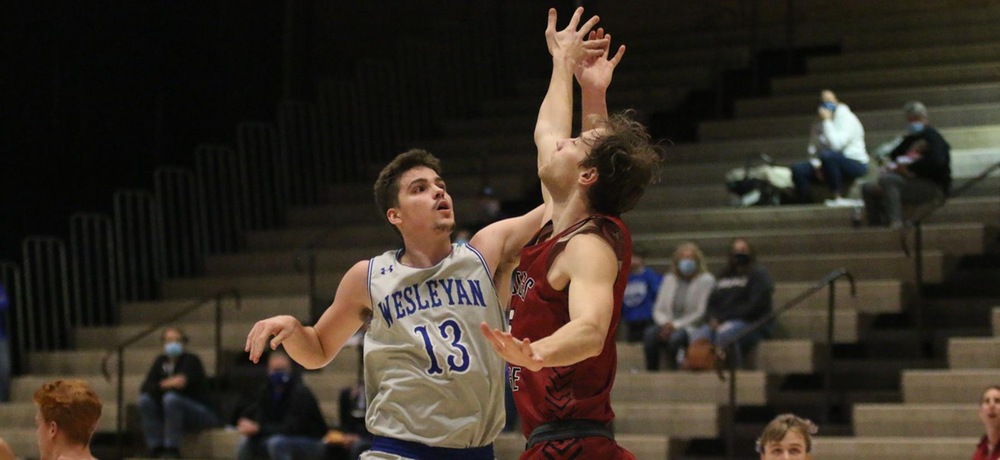 DWU MEN'S BASKETBALL FALLS IN OVERTIME AT THE PENTAGON