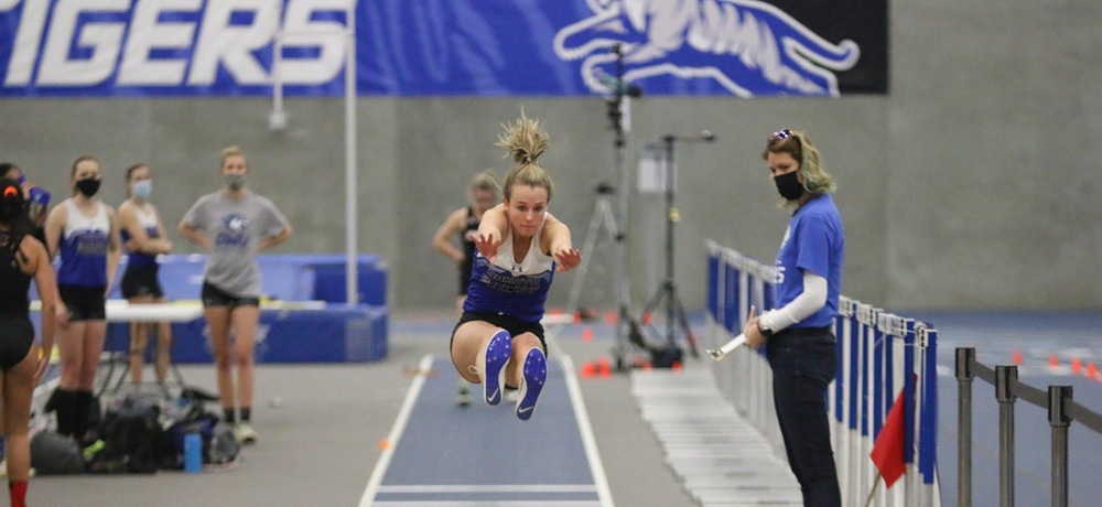 Track and field sets sights on Dordt Invitational