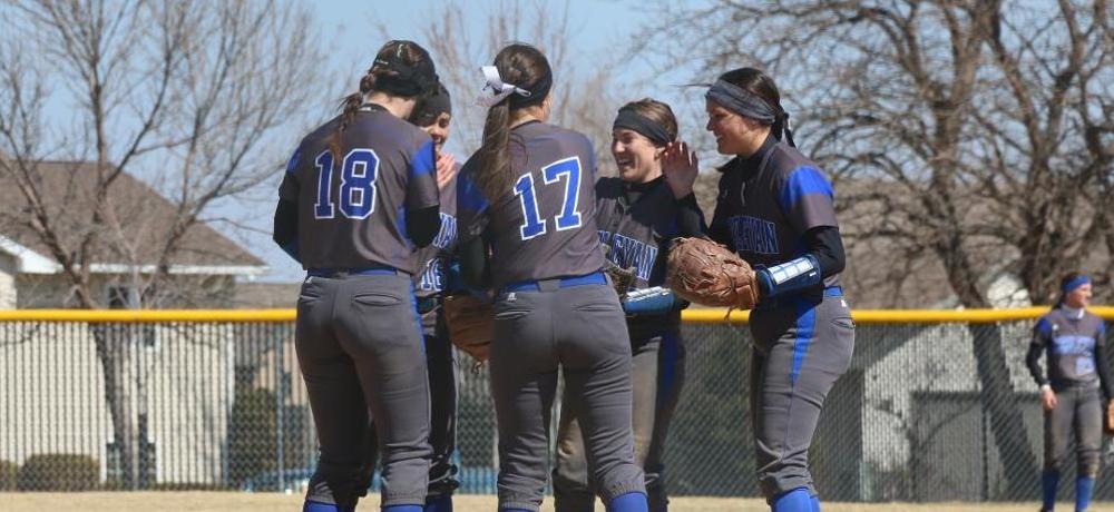 DWU Softball to host Fall Classic this weekend