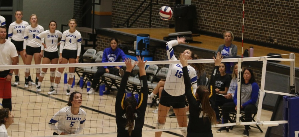 Tigers battle No. 2 NWC to four sets