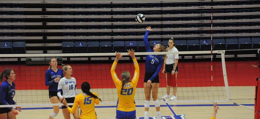 DWU VOLLEYBALL STARTS CONFERENCE PLAY WITH A FOUR SET WIN